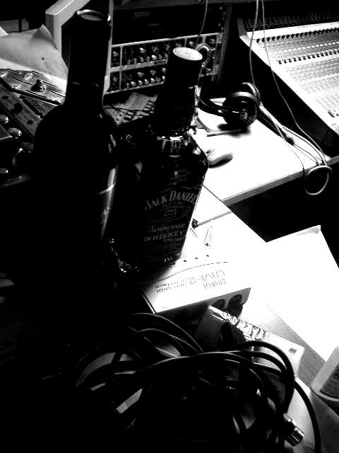 f_studio0306_drinks.jpg